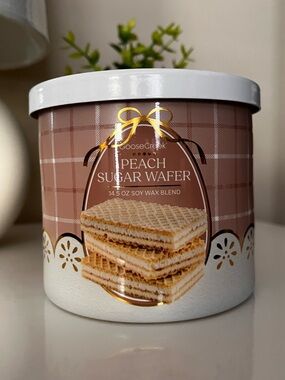 NWT Goose Creek 3 Wick Candle, Peach Sugar Wafer Scent